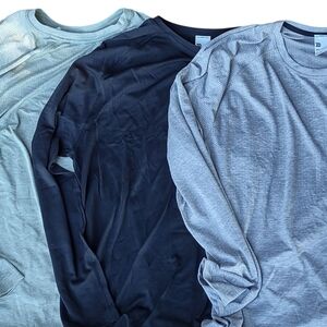 Three All In Motion Long Sleeve Tees XXL Heather Gray Heather Green And Black